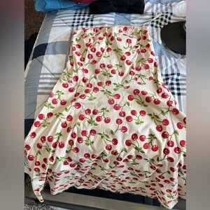 Strapless women’s dress